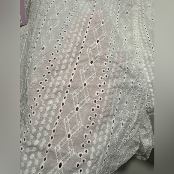 Wild Fable White Eyelet Shorts - Picture 4 of 4